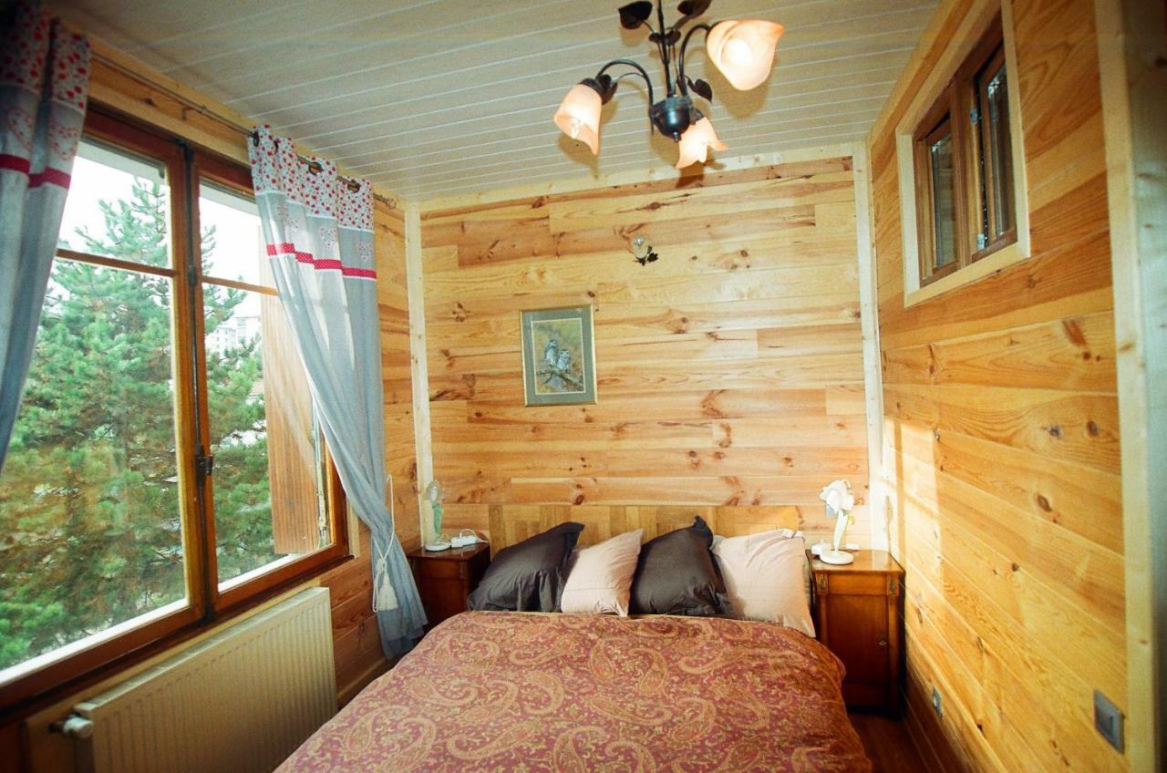 Hello Apartment Анси Екстериор снимка